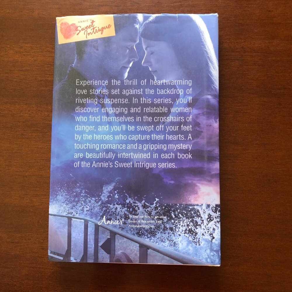 Annie's Sweet Intrigue - Deadly Tides (Hardback) - Picture 2 of 4